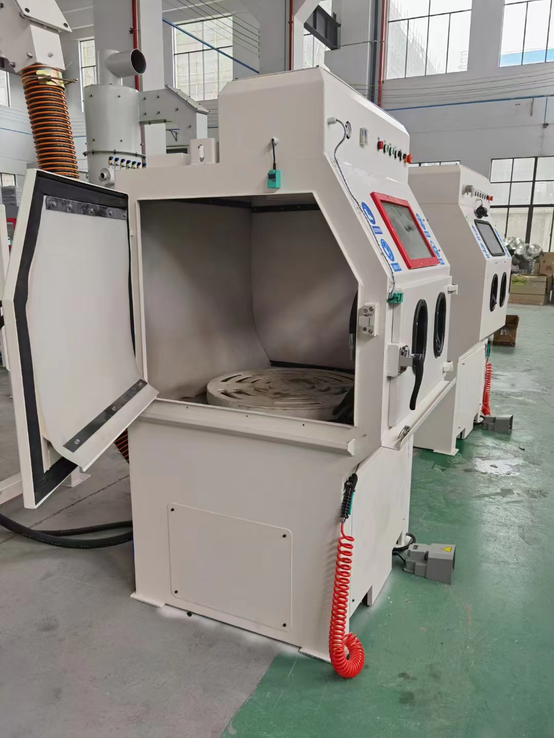 南充移动式抛丸机的工作原理?